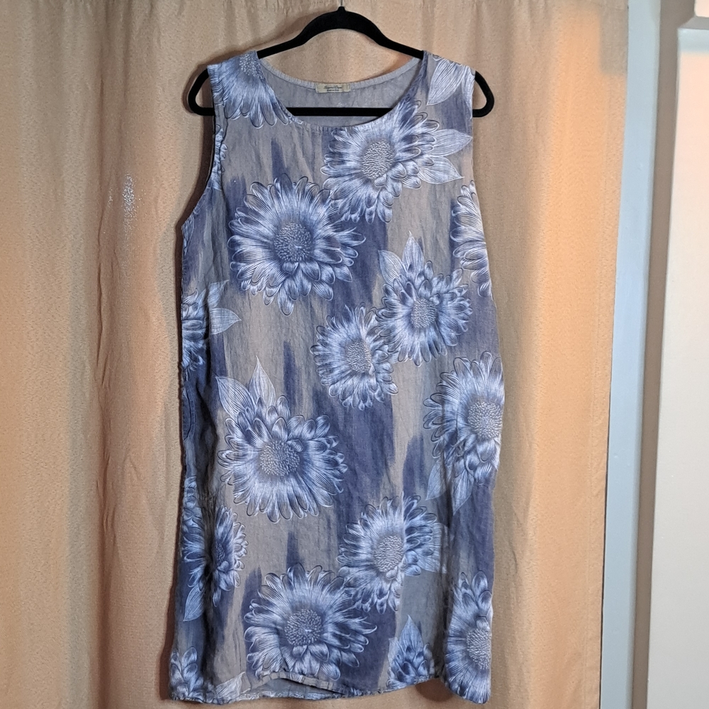 Sunflower Print Sleeveless Women's Tank Top - Gray And Dusty Blue. 100% Linen